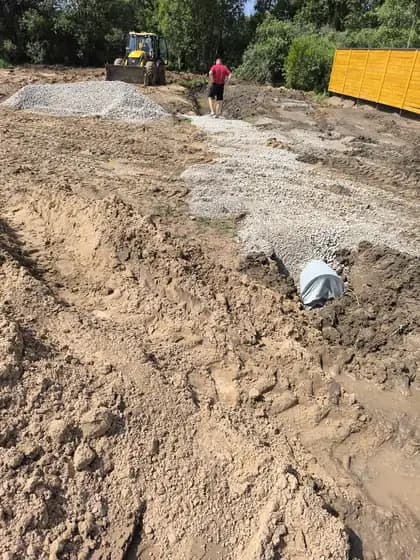 Монтаж ЛОС и дренажа в деревне Портянниково